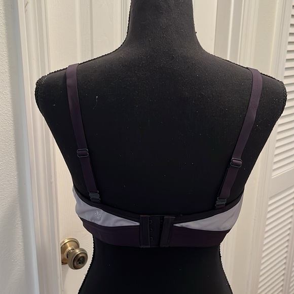 Lily of France Zone Active Sports Bra - Picture 3 of 6